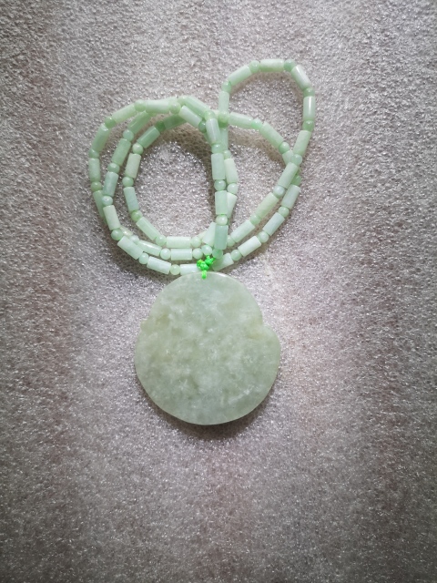 古玩玉器天然翡翠雕“普賢菩薩”掛牌拍賣，當前價格680元