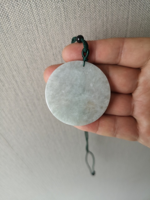 古玩玉器天然翡翠雕“無量壽佛”掛牌拍賣,當前價格398元