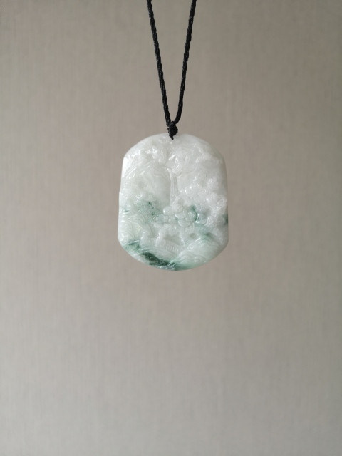 古玩玉器天然翡翠雕“山水”掛牌拍賣，當(dāng)前價(jià)格350元