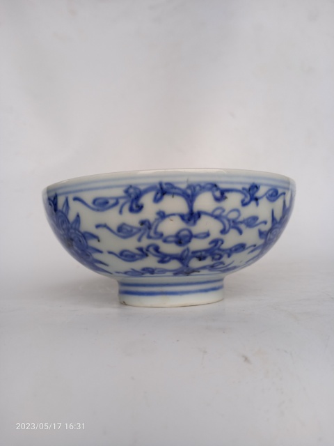 古玩陶瓷清代青花纏蓮小碗拍賣，當(dāng)前價(jià)格399元