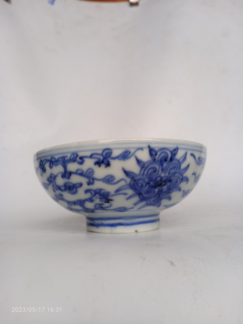古玩陶瓷清代青花纏蓮小碗拍賣，當(dāng)前價(jià)格399元