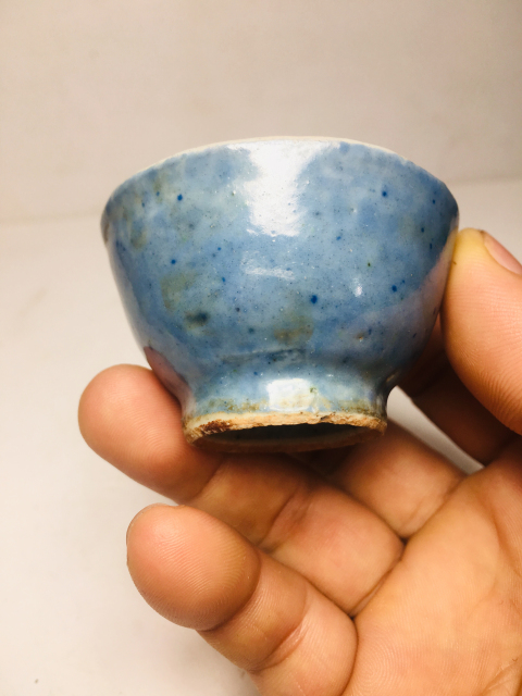 古玩陶瓷(清代)藍釉杯拍賣,當前價格0元