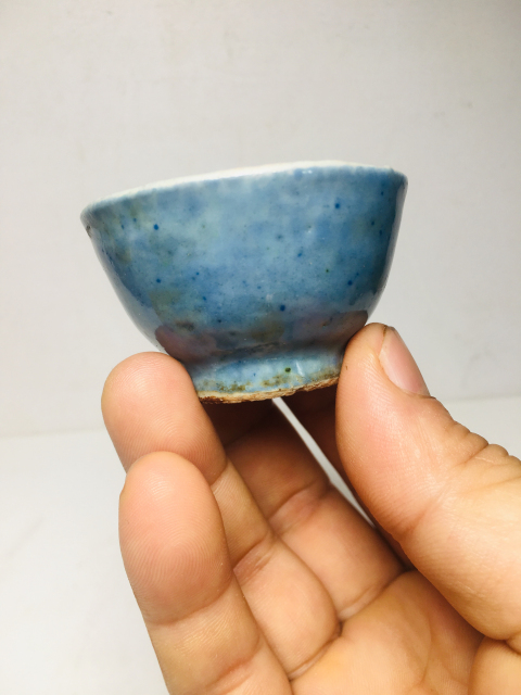 古玩陶瓷(清代)藍釉杯拍賣,當前價格0元