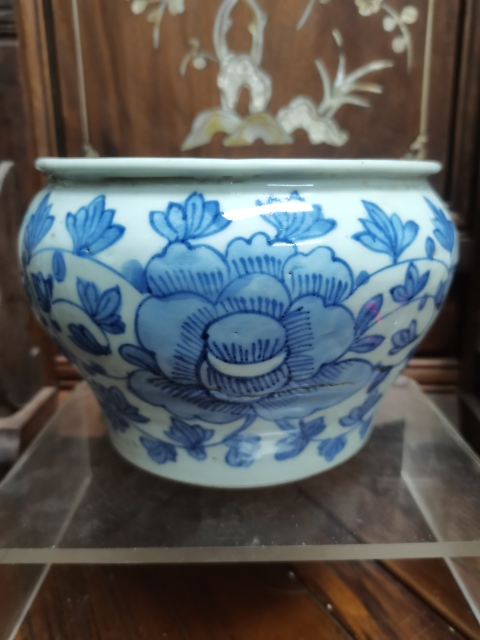 古玩陶瓷青花牡丹花紋馬蹄尊拍賣，當前價格3000元