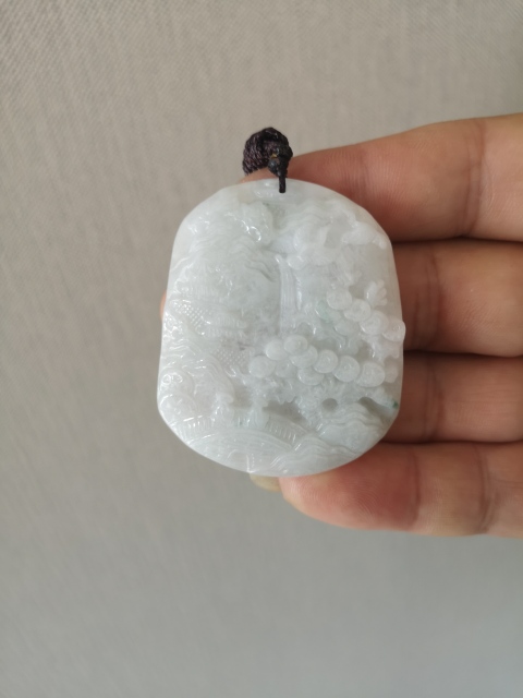 古玩玉器天然翡翠雕“山水”掛牌拍賣，當(dāng)前價(jià)格450元
