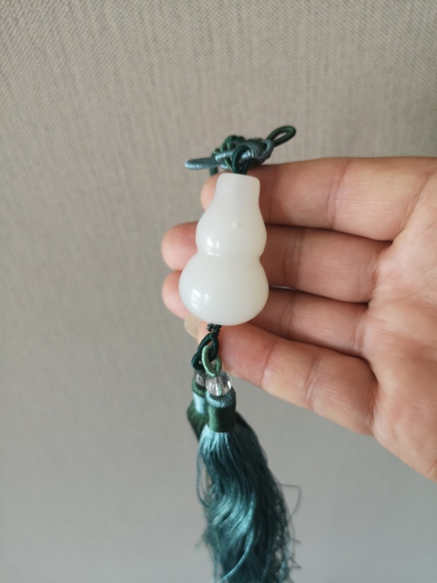 古玩玉器金絲玉葫蘆掛墜拍賣,當前價格220元