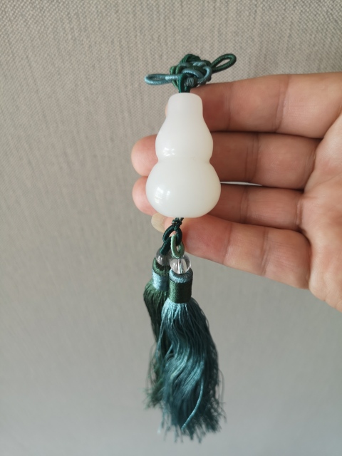 古玩玉器金絲玉葫蘆掛墜拍賣,當前價格220元