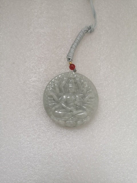 古玩玉器天然翡翠雕“千手觀音”牌拍賣，當前價格780元