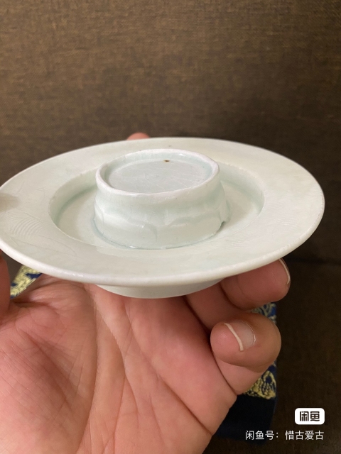 古玩陶瓷景德鎮窯青白釉刻花杯和托拍賣,當前價格26000元