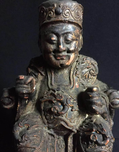 古玩雜項晚清民國南方特色木雕膝線財神爺拍賣，當前價格1580元