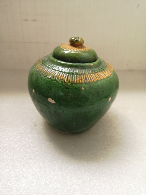 古玩陶瓷三彩蓋罐拍賣，當前價格750元