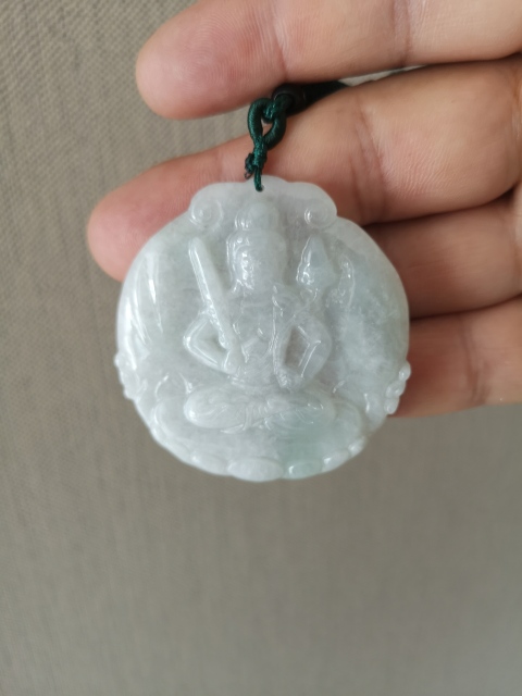 古玩玉器天然翡翠雕“虛空藏菩薩”掛牌拍賣,當前價格398元