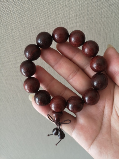 古玩雜項紫檀手串拍賣,當前價格200元