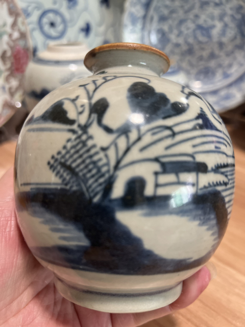 古玩陶瓷山水紋青花石榴尊拍賣，當前價格1300元