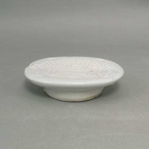 古玩陶瓷清末民初烏龜型 壽字 白釉 糕點(diǎn)印模具印拍賣(mài)，當(dāng)前價(jià)格99元