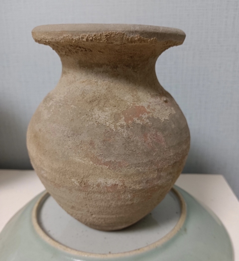 古玩陶瓷秦漢.撇口陶瓶拍賣(mài),當(dāng)前價(jià)格286元
