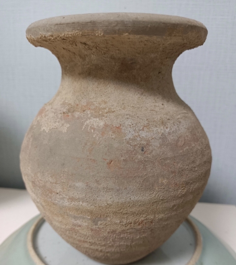 古玩陶瓷秦漢.撇口陶瓶拍賣(mài),當(dāng)前價(jià)格286元
