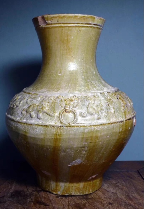 古玩陶瓷精美漢代綠釉跑獸紋大瓶拍賣，當(dāng)前價(jià)格3888元