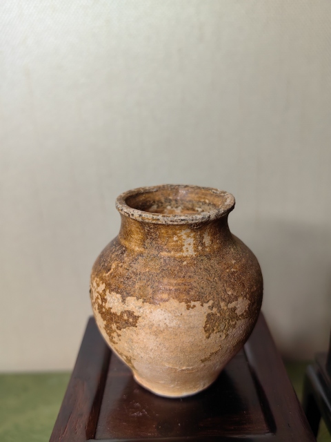 古玩陶瓷醬釉小蓋罐拍賣，當前價格159元