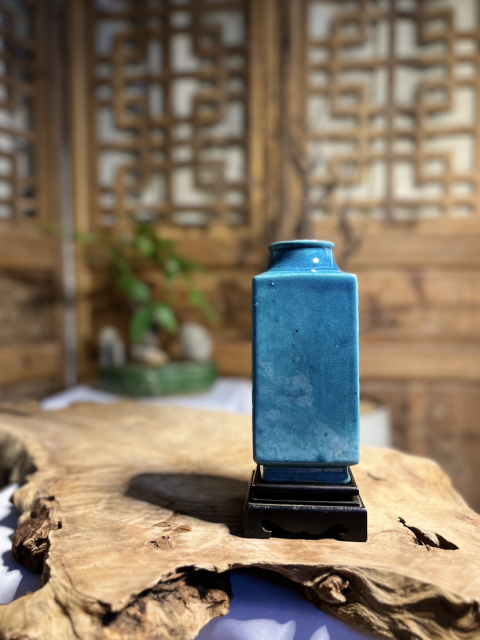 古玩陶瓷【精品單色釉·清末民國】孔雀藍(lán)釉琮式瓶拍賣，當(dāng)前價格3500元