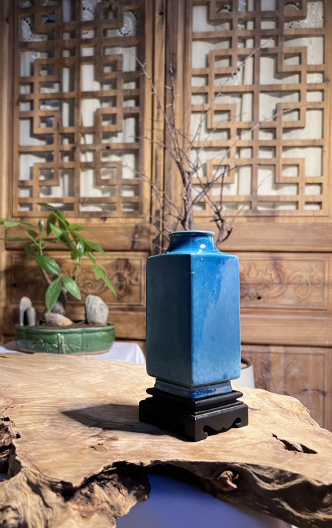 古玩陶瓷【精品單色釉·清末民國】孔雀藍(lán)釉琮式瓶拍賣，當(dāng)前價格3500元