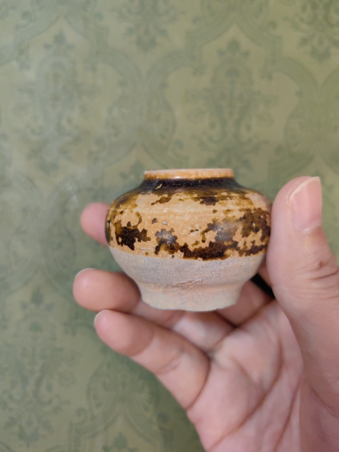 古玩陶瓷醬釉小茶入拍賣，當前價格159元