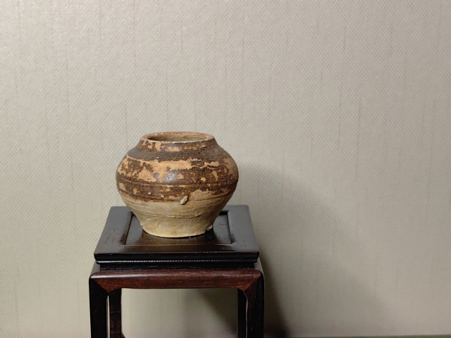 古玩陶瓷醬釉小茶入拍賣,當(dāng)前價格159元