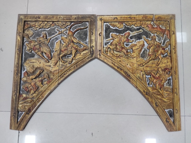 古玩雜項晚清木雕人物花板一對拍賣，當(dāng)前價格280元