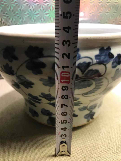 古玩陶瓷青花纏枝花卉紋馬蹄尊拍賣，當前價格6300元
