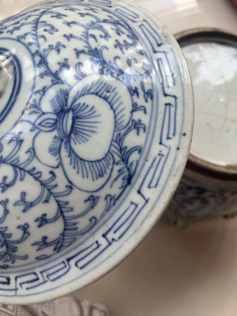 古玩陶瓷青花纏蓮粥罐拍賣,當前價格318元