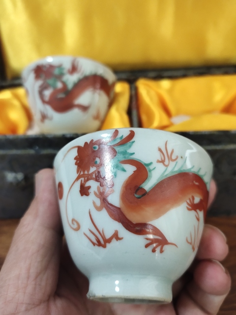 古玩陶瓷民國-紅綠彩云龍紋仰鐘杯(一個)拍賣，當前價格1369元