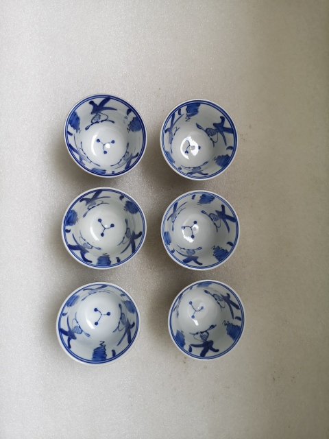 古玩陶瓷外紫金釉內青花魚藻紋杯拍賣,當前價格198元