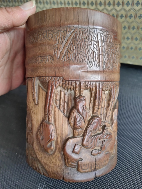 古玩雜項竹雕人物筆筒拍賣，當前價格1800元