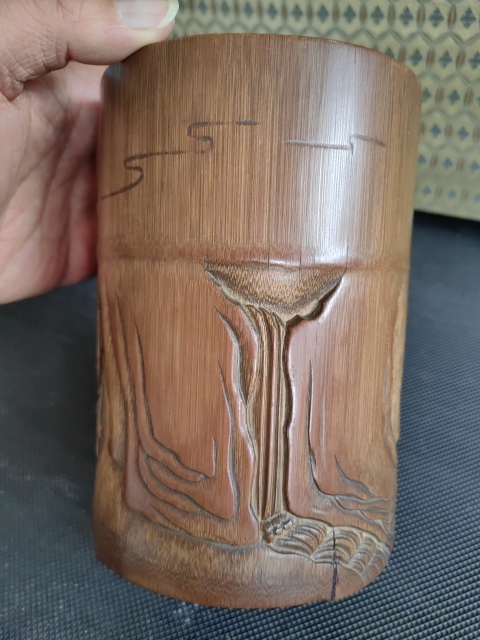 古玩雜項竹雕人物筆筒拍賣，當前價格1800元