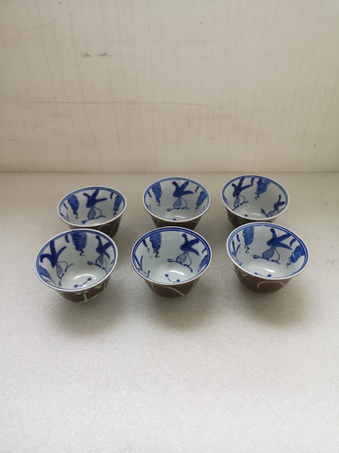 古玩陶瓷外紫金釉內青花魚藻紋杯拍賣,當前價格198元
