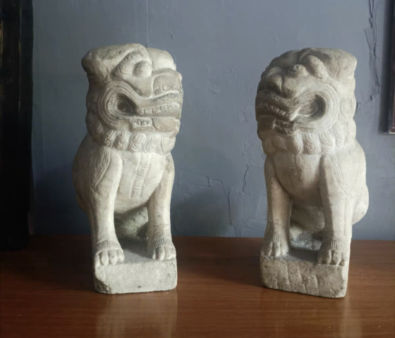 古玩雜項清.漢白玉案頭獅拍賣,當前價格18500元