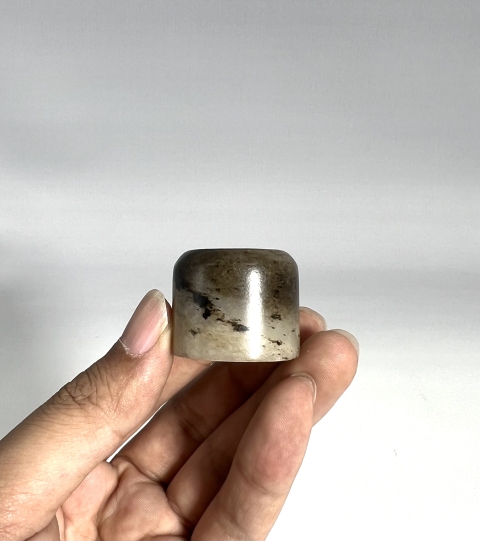 古玩玉器[已鑒真]清初和田老提油扳指拍賣，當前價格6000元