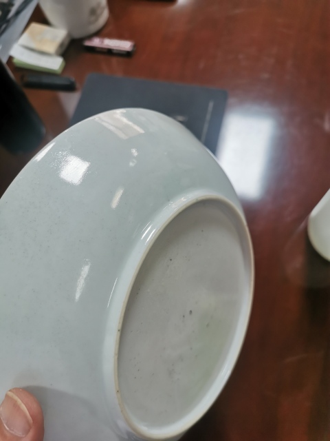 古玩陶瓷青花加彩山水樓閣臥盤拍賣,當(dāng)前價(jià)格4000元