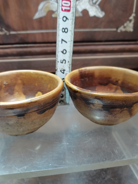 古玩陶瓷醬釉杯拍賣，當前價格1600元