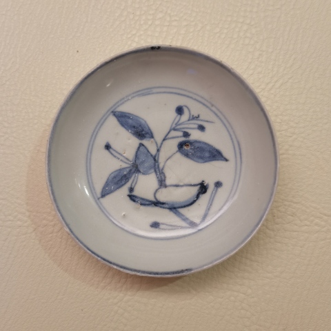 古玩陶瓷青花花卉紋盤拍賣,當前價格0元