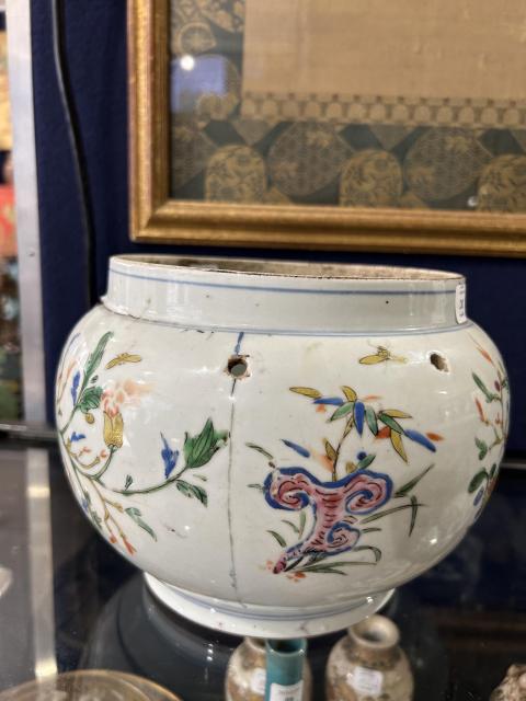 古玩陶瓷粉彩四系粥罐拍賣,當前價格12000元