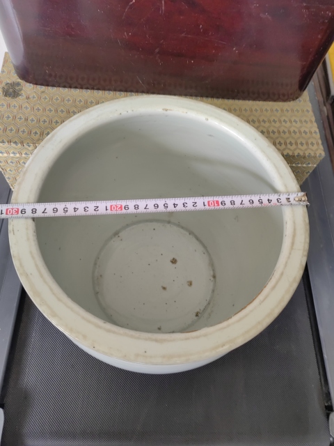 古玩陶瓷白釉文房案頭卷缸拍賣,當前價格6800元