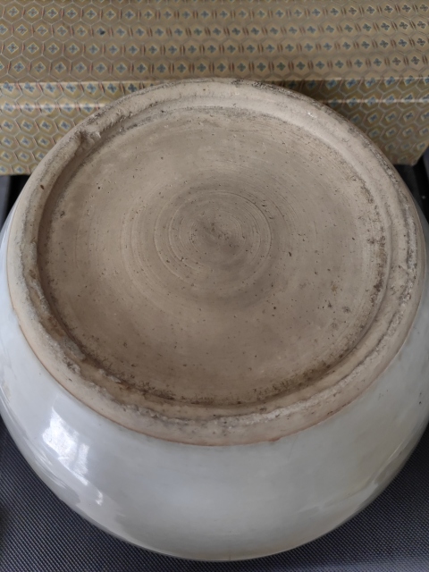 古玩陶瓷白釉文房案頭卷缸拍賣,當前價格6800元