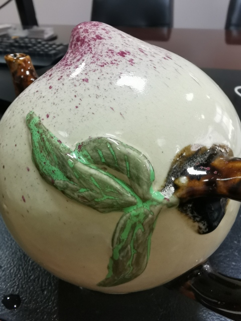 古玩陶瓷壽桃型倒流壺拍賣，當前價格1500元