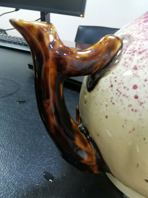 古玩陶瓷壽桃型倒流壺拍賣，當前價格1500元