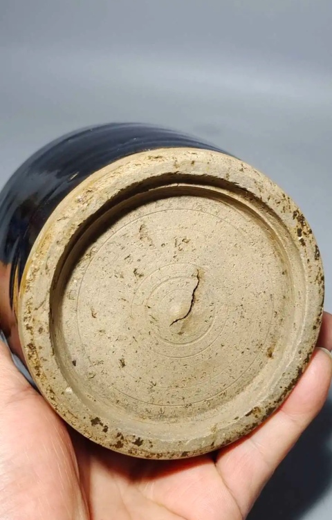 古玩陶瓷醬釉雙系罐拍賣,當前價格1998元