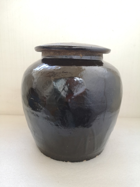 古玩陶瓷清代早期黑釉蓋罐拍賣，當前價格680元