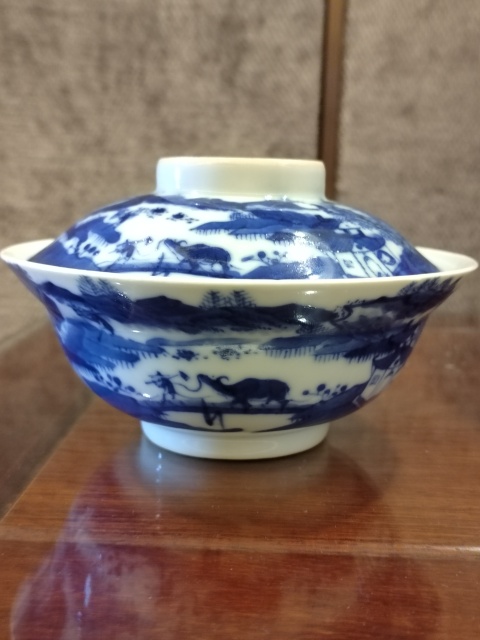 古玩陶瓷晚清寶珠利記款漁樵耕讀紋青花蓋碗拍賣,當前價格3888元