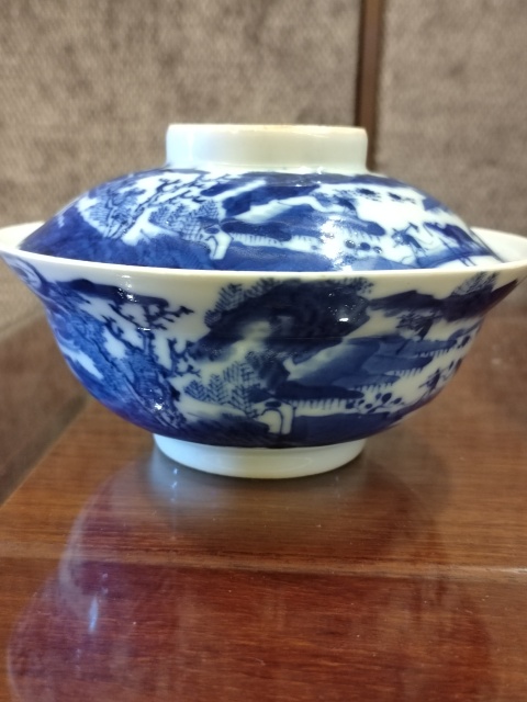 古玩陶瓷晚清寶珠利記款漁樵耕讀紋青花蓋碗拍賣,當前價格3888元