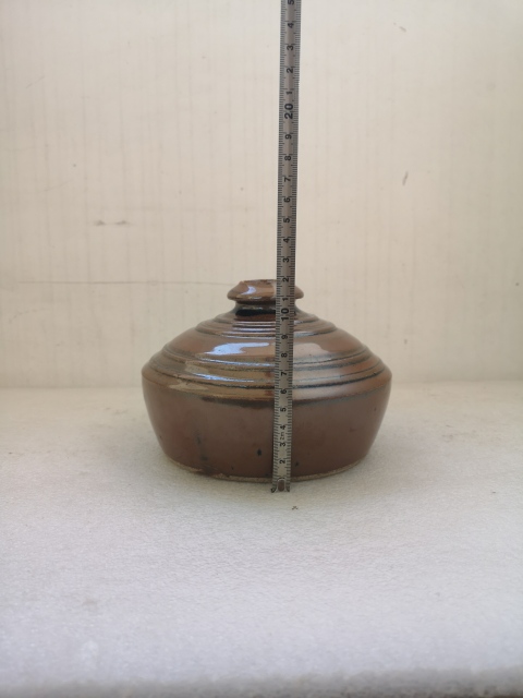 古玩陶瓷清早期磁州窯系褐釉瓶拍賣，當(dāng)前價格980元